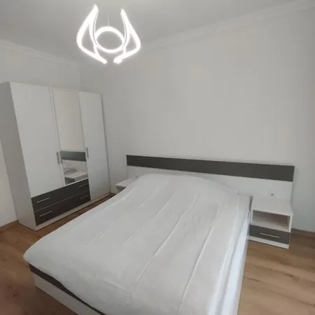 Stylish Zingara 2 Apartment Sofia